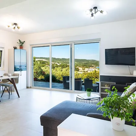 Дом отдыха Stunning In With House Sea View