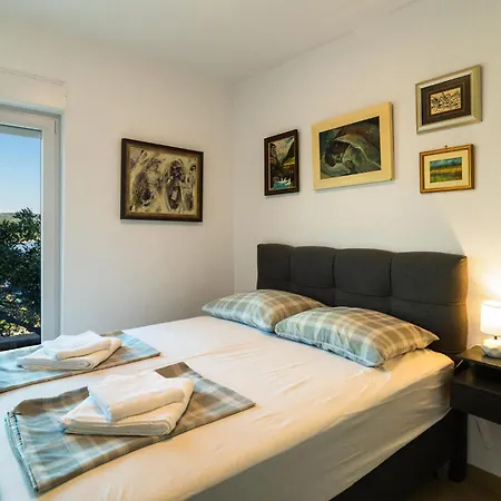 Stunning In With House Sea View Дом отдыха Нечуям